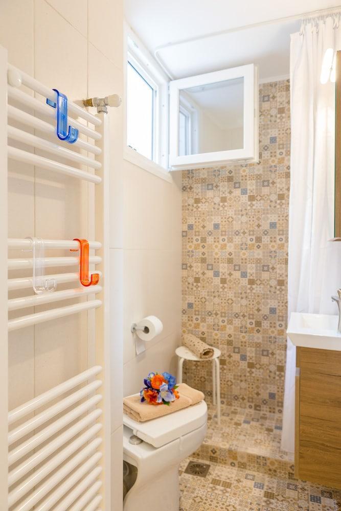 Grandma'S Chic & Bright Athenian Home With A Patio Dış mekan fotoğraf
