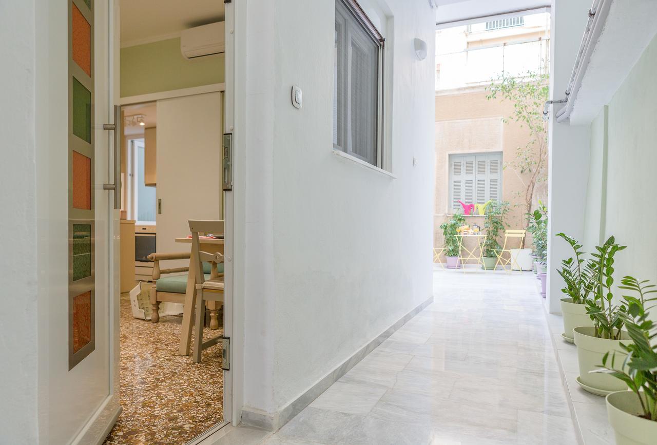 Grandma'S Chic & Bright Athenian Home With A Patio Dış mekan fotoğraf